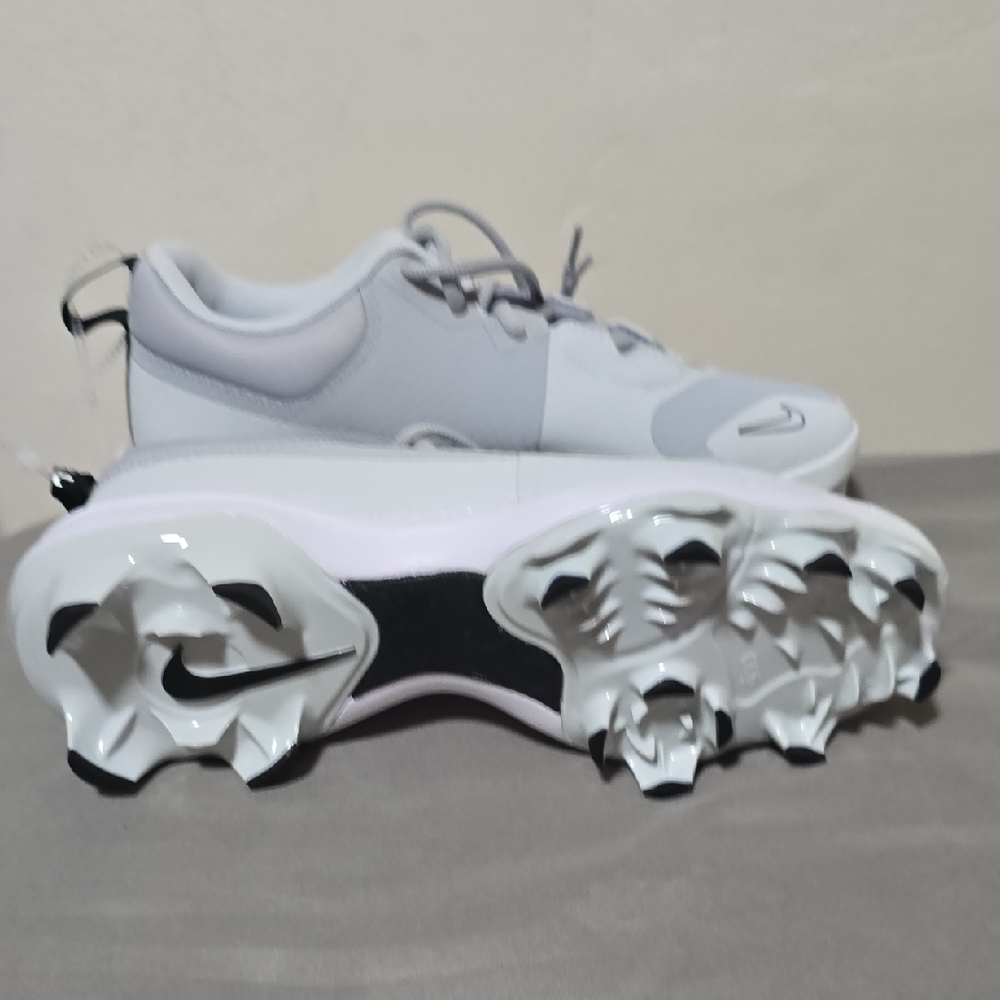 Nike Kids' White and Light Gray Sneakers - Picture 6 of 6